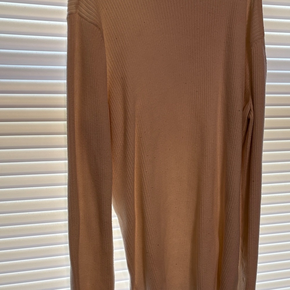 Jennifer Lopez Cream Ribbed Long Sleeve Top